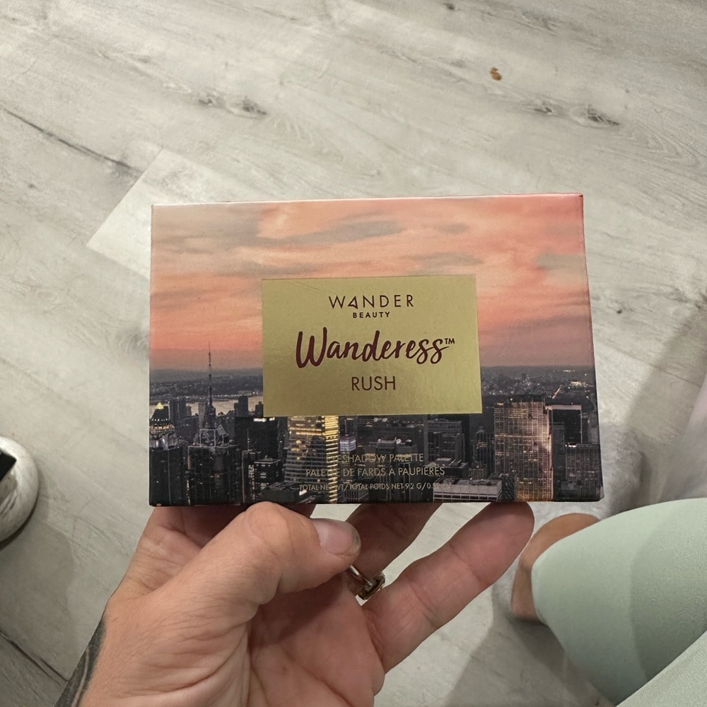 Wander Beauty Wanderess Rush Palette with Sunset Hues